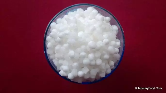 Saggubiyyam or tapioca pearls used in Kichidi
